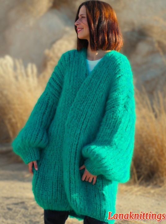 Mohair Coat Thick Oversize Green 100% Natural Mohair Yarn by Lanaknittings - Image 3