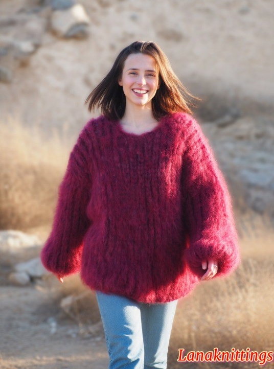 Mohair Sweater Thick Oversize Burgundy by Lanaknittings - Image 5