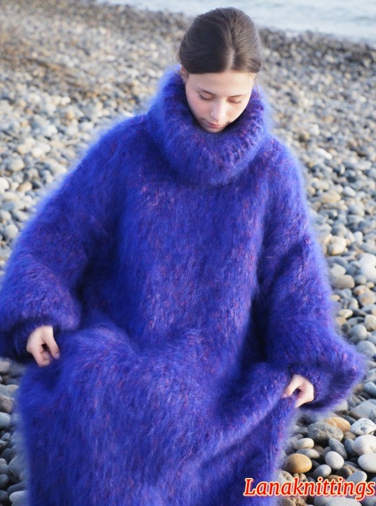 Mohair Long Dress Thick Oversize Purple Handknitted by Lanaknittings - Image 3
