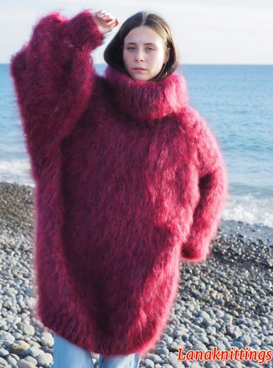 Mohair Sweater Thick Oversize Burgundy by Lanaknittings - Image 5