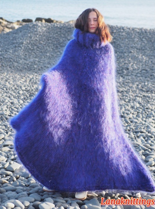 Mohair Poncho Oversize Purple Handknitted by Lanaknittings - Image 2