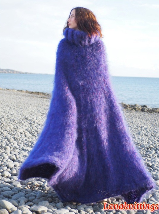 Mohair Poncho Oversize Purple Handknitted by Lanaknittings - Image 4