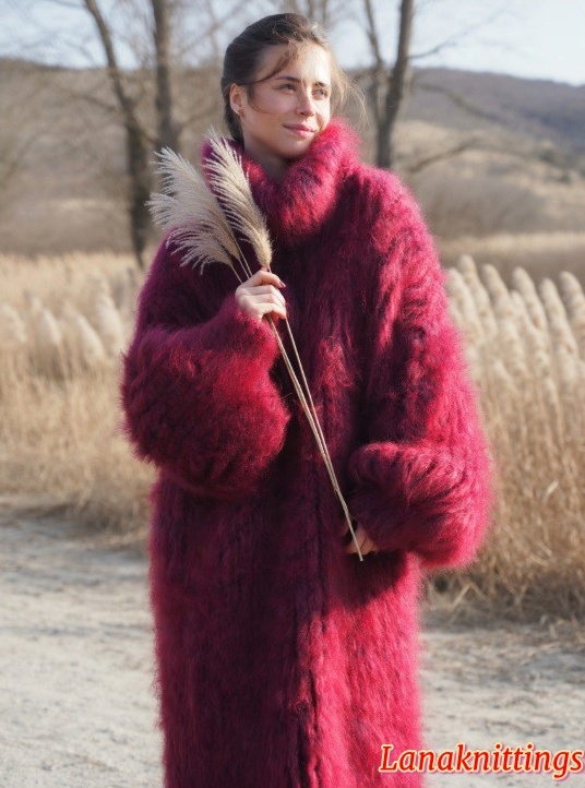 Mohair Long Dress Extra Thick Oversize Burgundy Handknitted Handmade Lanaknittings - Image 2