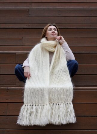 Premium Longhair Mohair Scarf Hand knitting Ivory by Jane Rodas