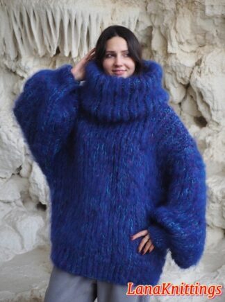 Mohair Sweater T-neck removable Extra Thick Oversize Purple Handknitted by Lanaknittings