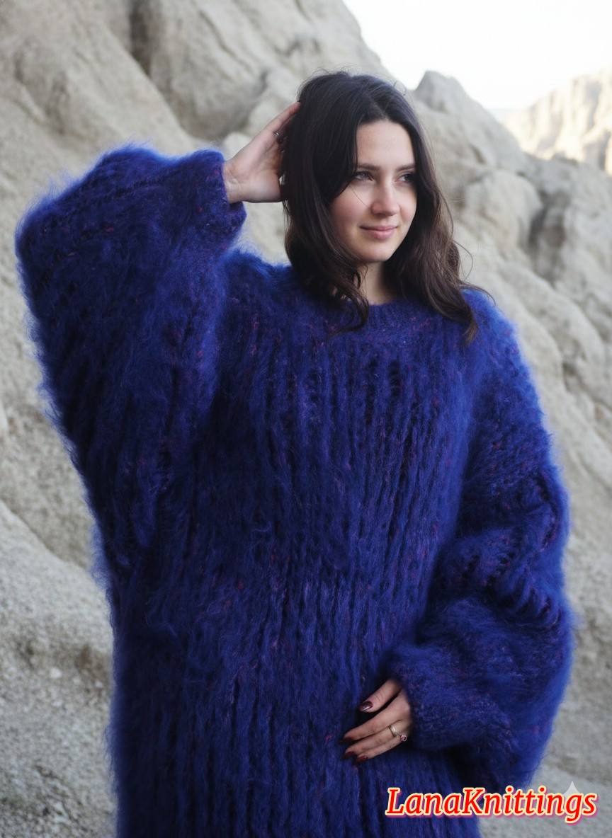 Mohair Dress Extra Thick Oversize Purple Handmade Handknitted by Lanaknittings - Image 9
