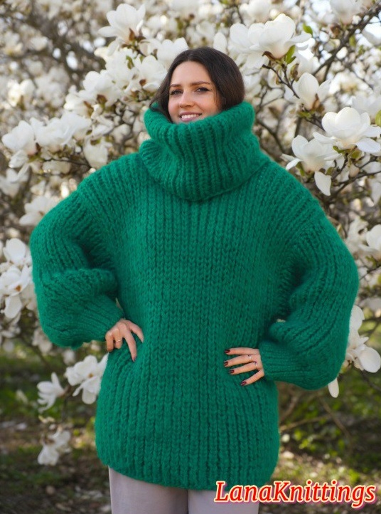 Mohair Sweater Extra Thick Oversize Green T-neck removable Handmade Handknitted by Lanaknittings - Image 8