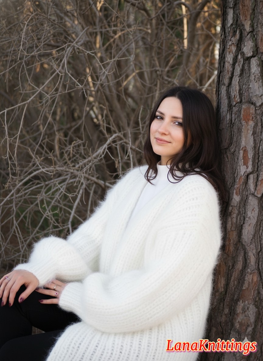 Mohair Coat White Oversize Longhair Mohair HandKnitted by LanaKnittings - Image 3