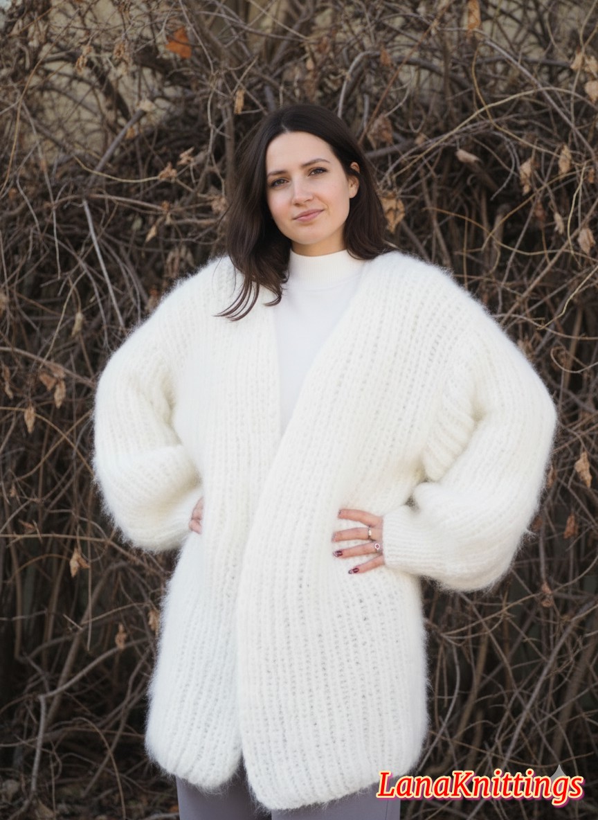 Mohair Coat White Oversize Longhair Mohair HandKnitted by LanaKnittings - Image 6