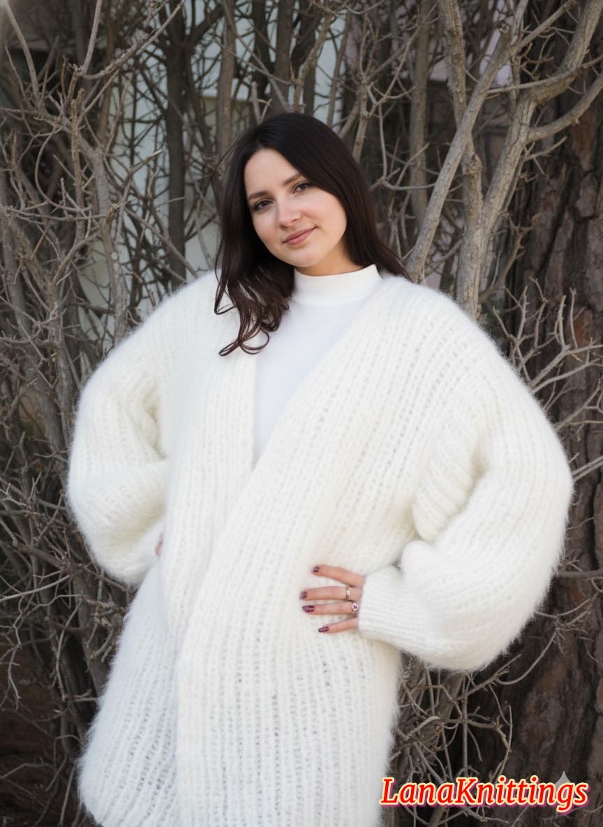 Mohair Coat White Oversize Longhair Mohair HandKnitted by LanaKnittings - Image 12