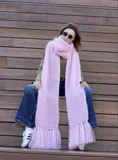 Premium Longhair Mohair Scarf Hand knitting Pink  by Jane Rodas