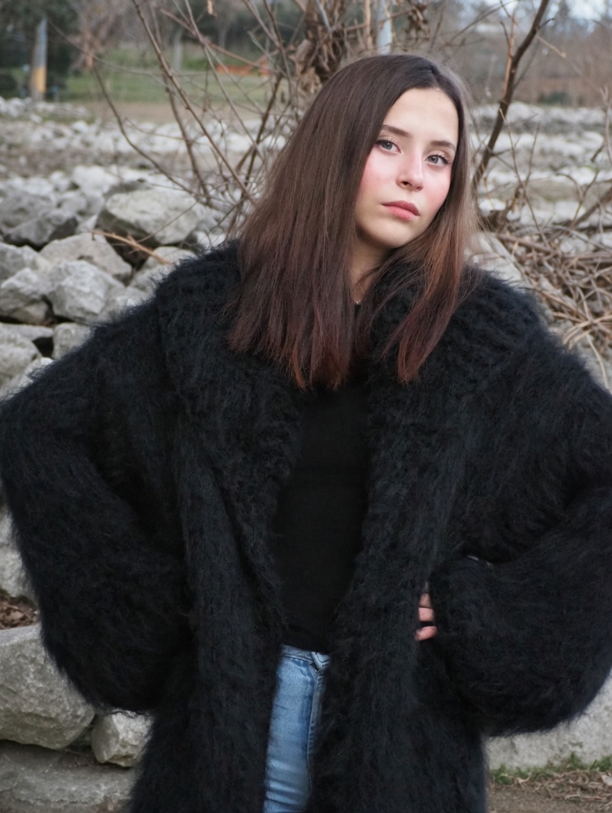 Mohair Coat Black Oversize Thick Mohair HandKnitted Handmade LanaKnittings - Image 2