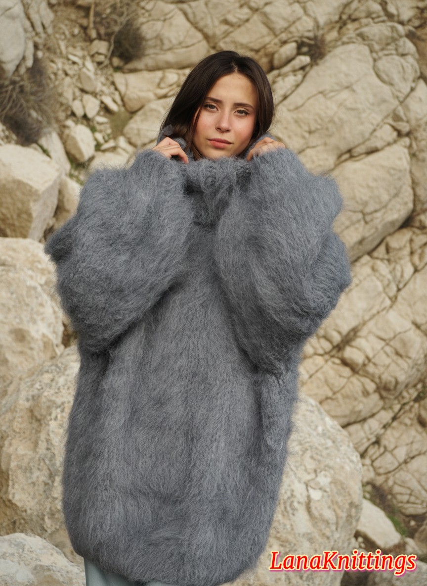 Mohair Sweater Thick Oversize Gray Handmade Handknitted by Lanaknittings - Image 7