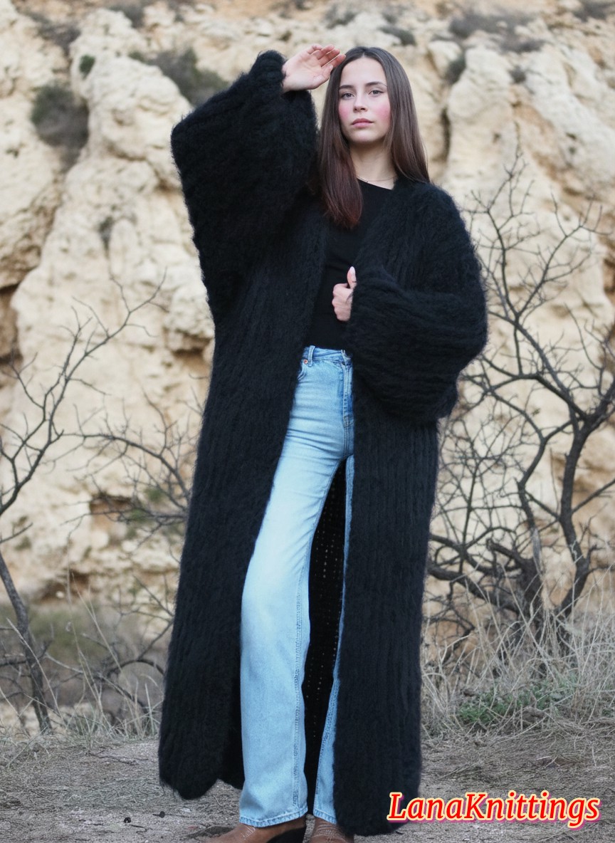 Mohair Long Coat Black Oversize Thick Mohair HandKnitted Handmade LanaKnittings - Image 6