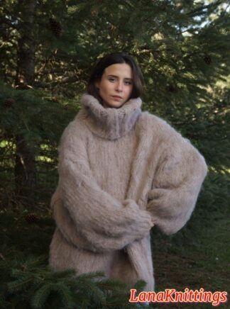 Mohair Sweater Thick Oversize Beige  Handmade Handknitted Lanaknittings