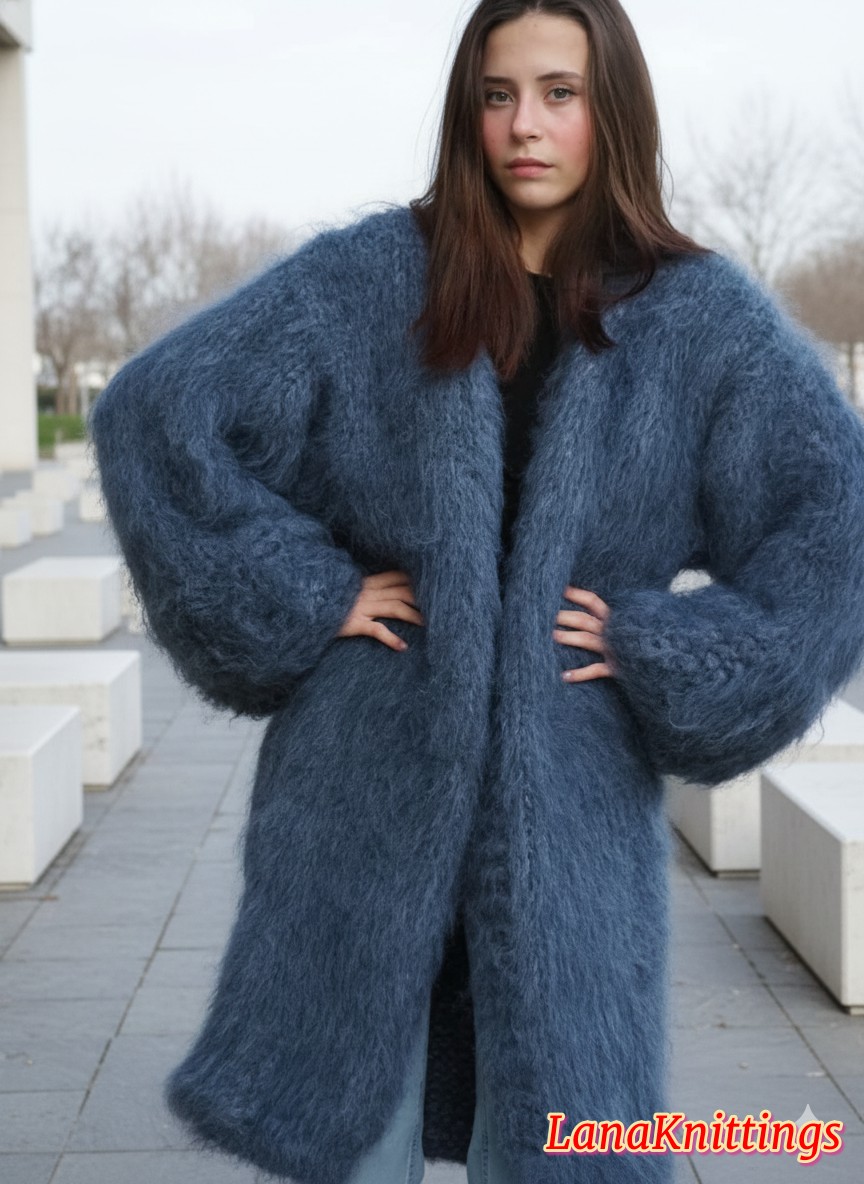 Mohair Coat Blue Jeans Oversize Thick Mohair HandKnitted Handmade LanaKnittings - Image 3