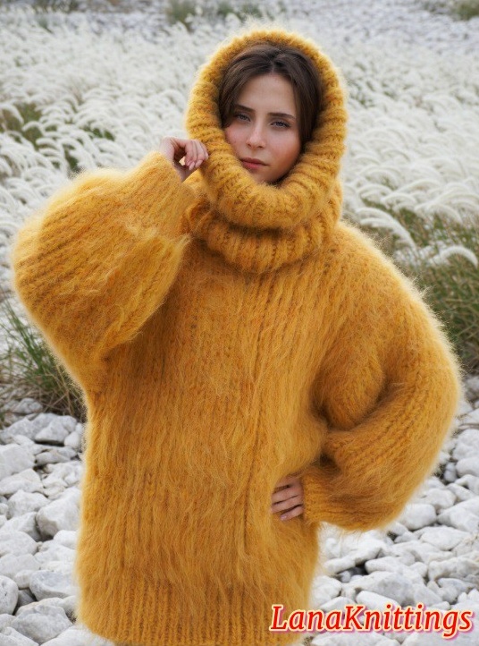 Mohair Sweater Thick Oversize T-neck removable Handmade Handknitted - Image 6