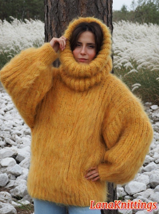 Mohair Sweater Thick Oversize T-neck removable Handmade Handknitted - Image 10