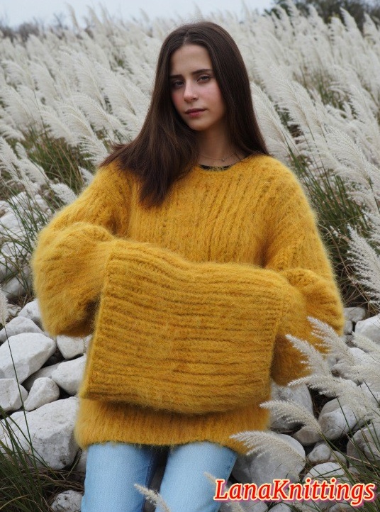 Mohair Sweater Thick Oversize T-neck removable Handmade Handknitted - Image 5