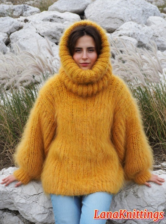 Mohair Sweater Thick Oversize T-neck removable Handmade Handknitted - Image 7