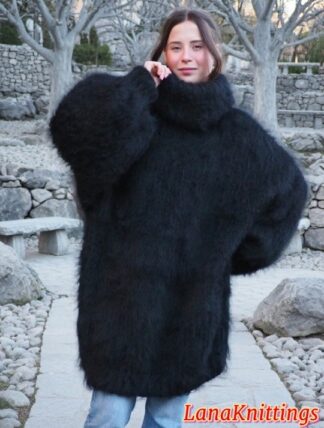 Black Mohair Sweater Thick Oversize Handmade Handknitted by Lanaknittings