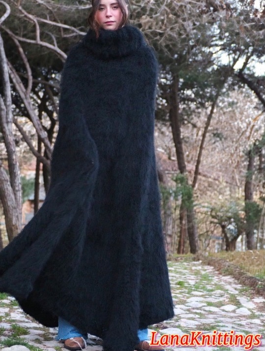 Black Mohair Long Poncho Oversize Handmade Handknitted by Lanaknittings - Image 3