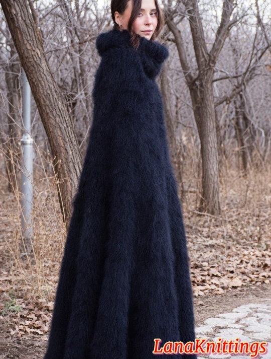 Black Mohair Long Poncho Oversize Handmade Handknitted by Lanaknittings - Image 7
