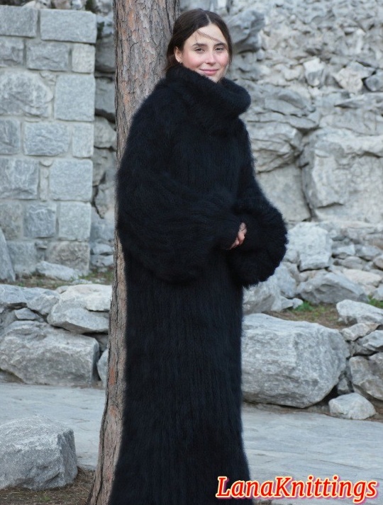 Black Mohair Long Dress Thick Oversize Handmade Handknitted by Lanaknittings - Image 14