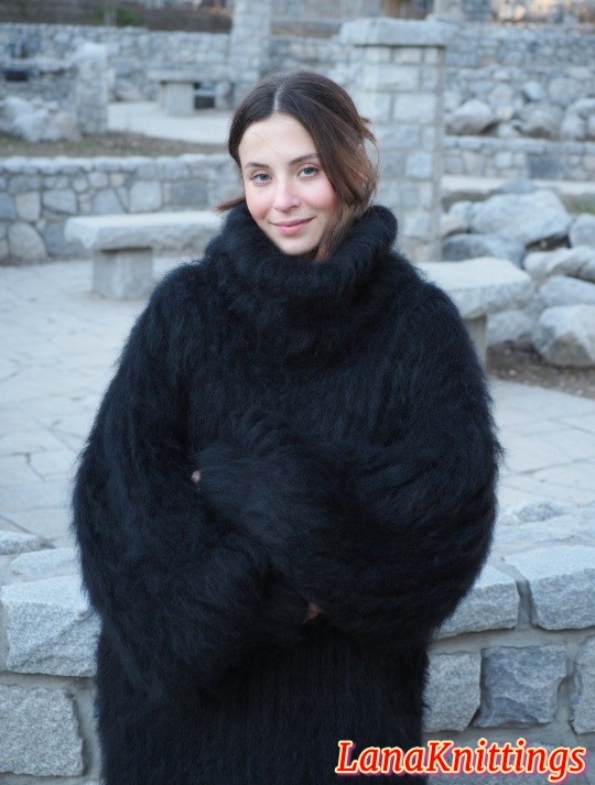 Black Mohair Long Dress Thick Oversize Handmade Handknitted by Lanaknittings - Image 18