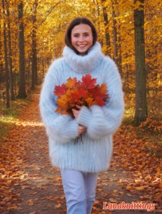 Mohair Sweater Thick Oversize Light Blue Handmade Handknitted Lanaknittings