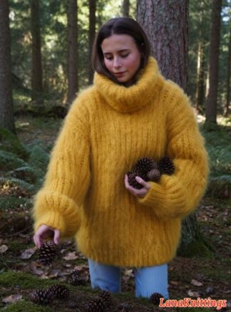 Mohair Sweater Thick Oversize Pale Orange Handmade Handknitted Lanaknittings
