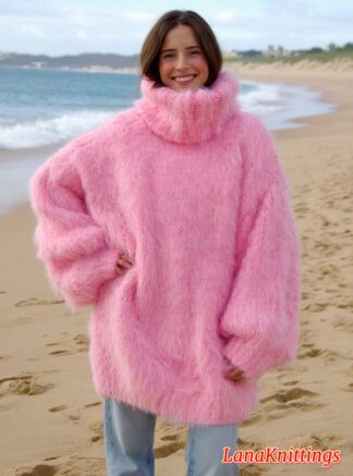 Mohair Sweater Thick Oversize Pink Handmade Handknitted by Lanaknittings