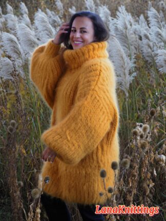 Off Orange Longhair Mohair Sweater Thick Handmade Handknitted by Lanaknittings