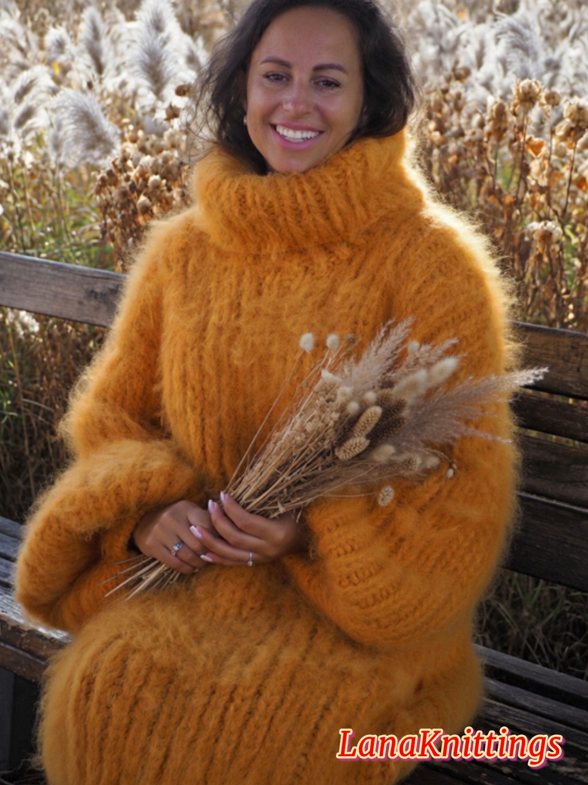 Off Orange Longhair Mohair Sweater Thick Handmade Handknitted by Lanaknittings - Image 3