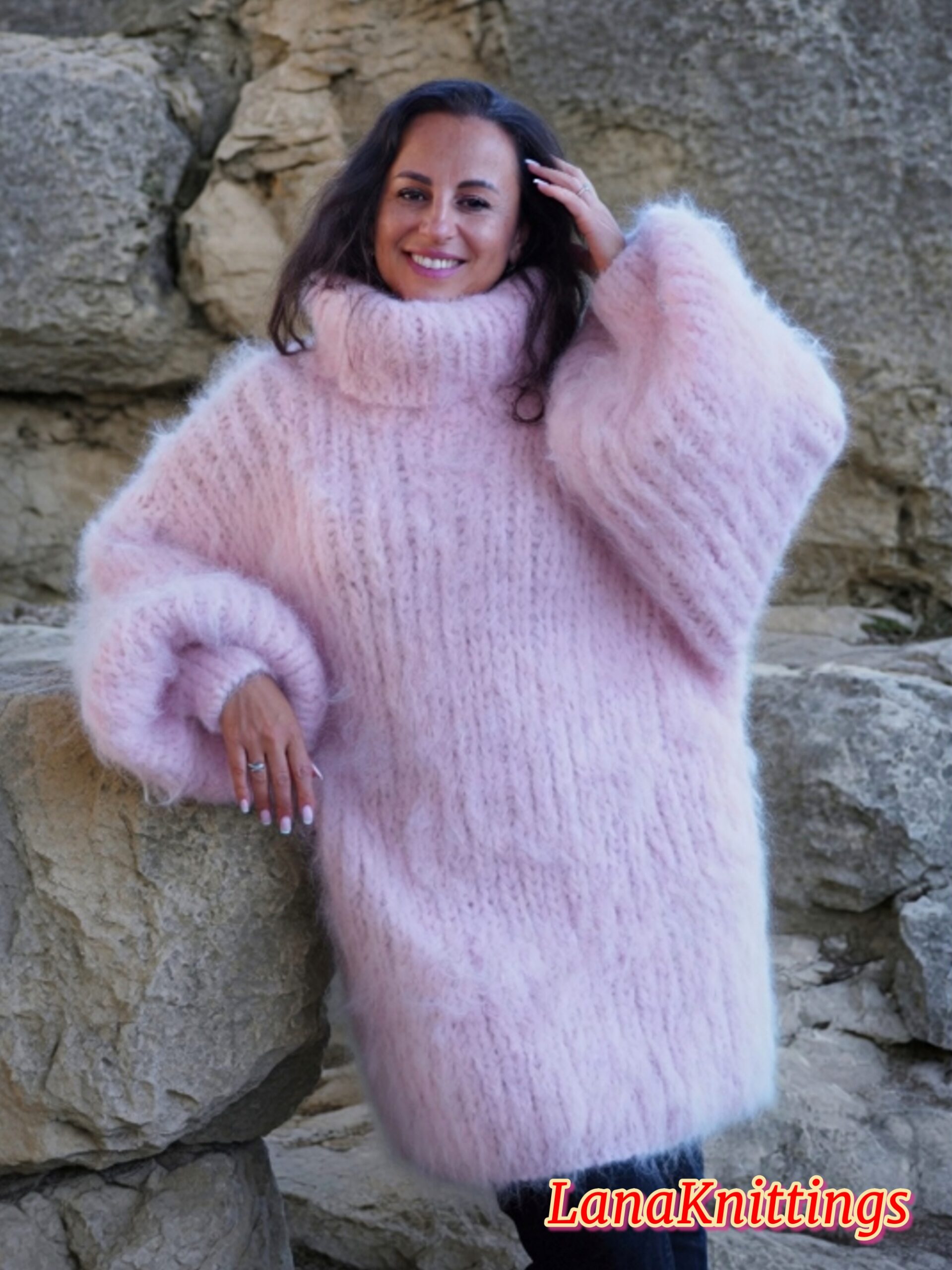Light Purple Longhair Mohair Sweater Thick Handmade Handknitted by Lanaknittings - Image 3
