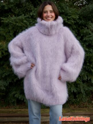 Light Purple Longhair Mohair Sweater Thick Handmade Handknitted by Lanaknittings