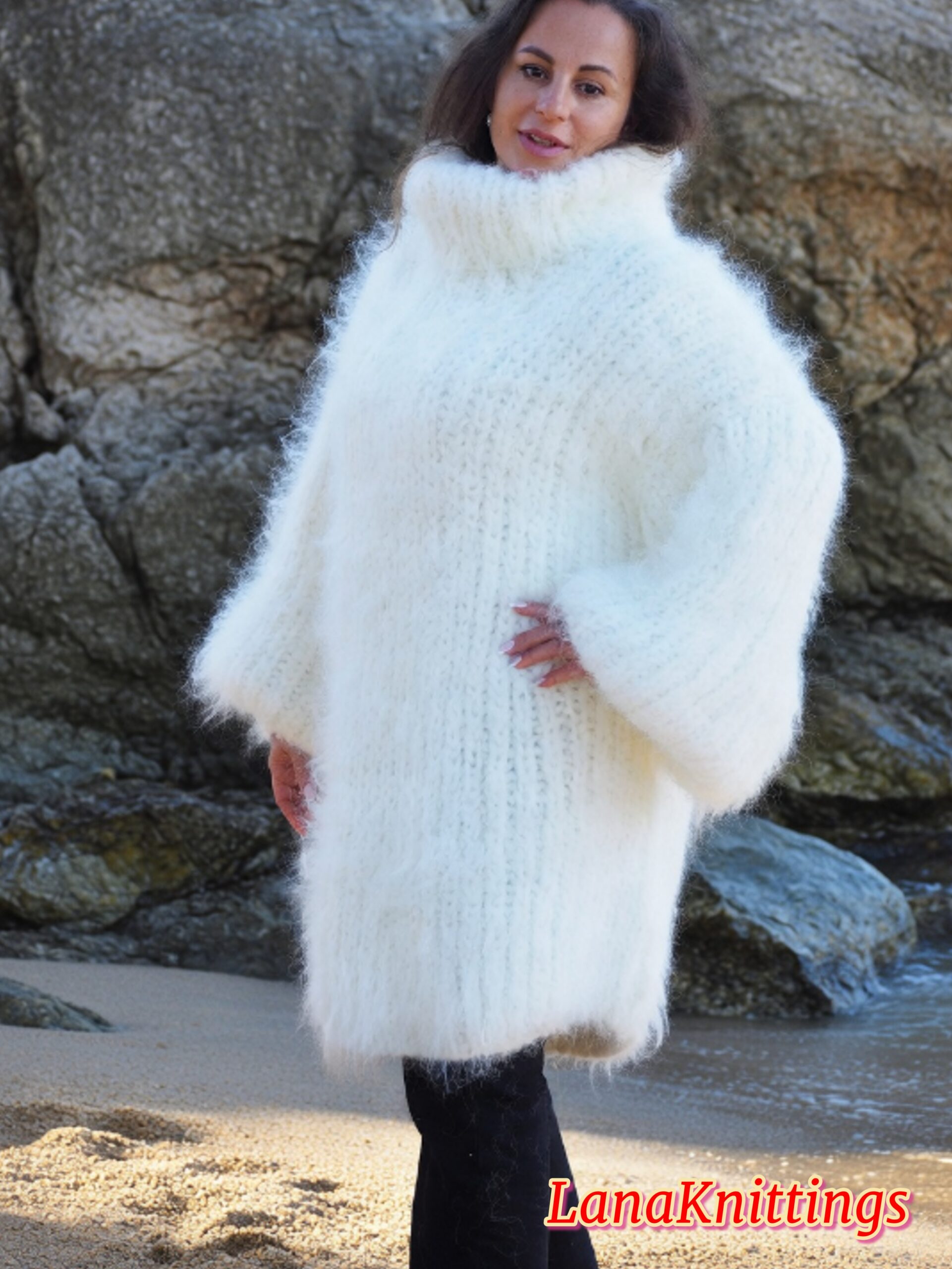 White Longhair Mohair Sweater Thick Handmade Handknitted by Lanaknittings - Image 6