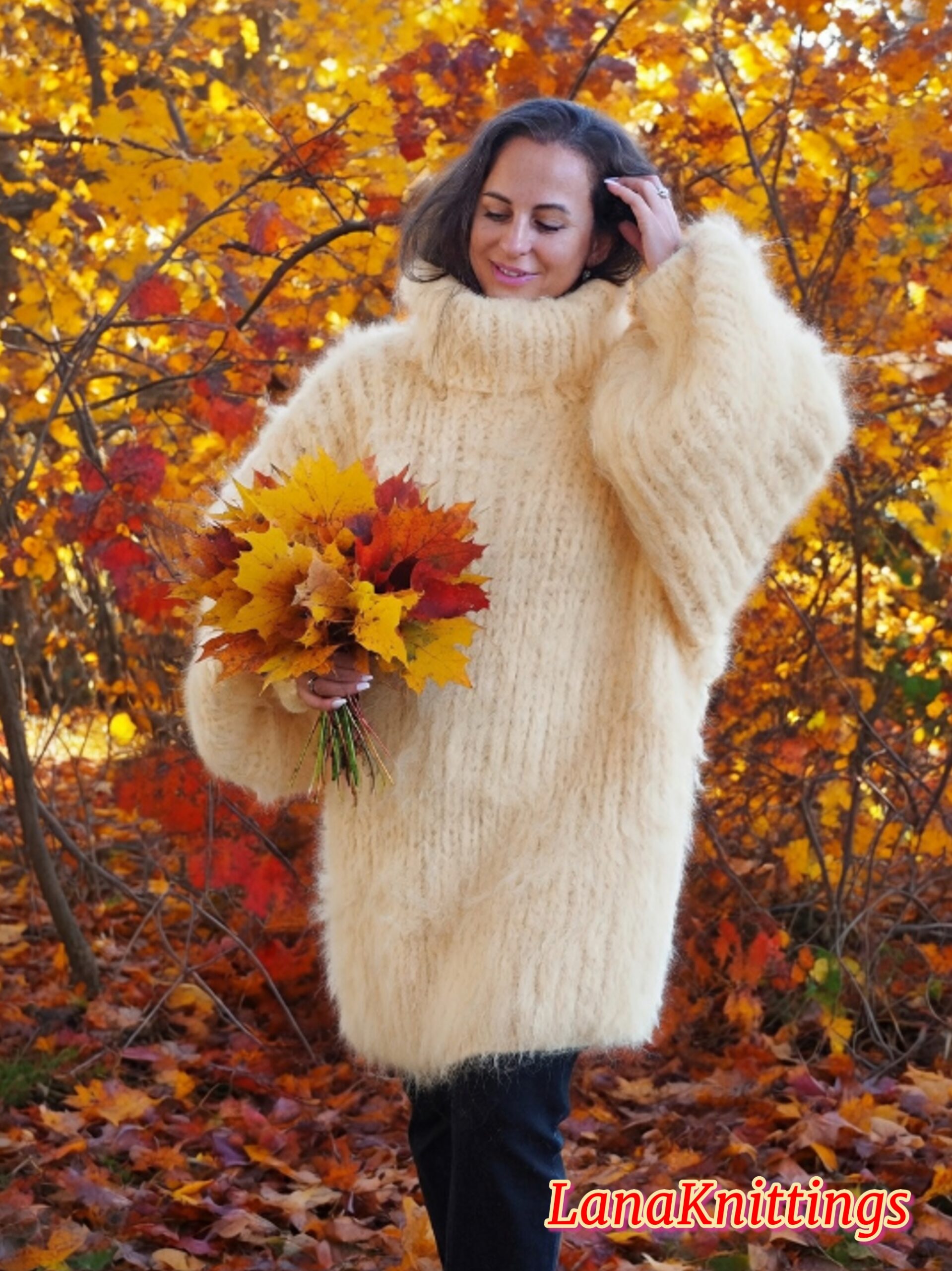 Ivory Longhair Mohair Sweater Thick Handmade Handknitted by Lanaknittings