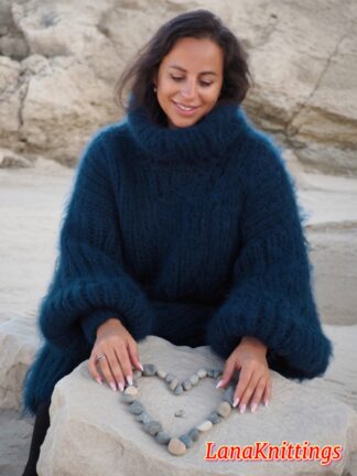 Blue Navy Longhair Mohair Sweater Thick Handmade Handknitted by Lanaknittings